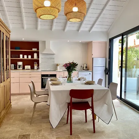 Cosy A 300m De La Plage, Bain Nordique, Poele A Bois, Borne Electrique, Proche Centre De - Fr-1-306-1278 * 포르닉